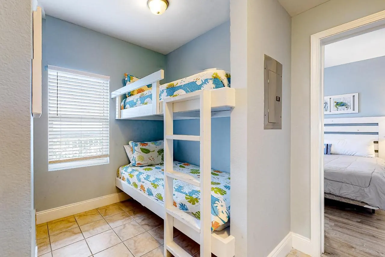 Laketown Wharf 1625 Apartment Panama City Beach