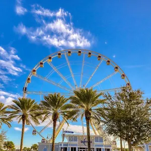 Laketown Wharf 637 - Tropical Vibes Apartment